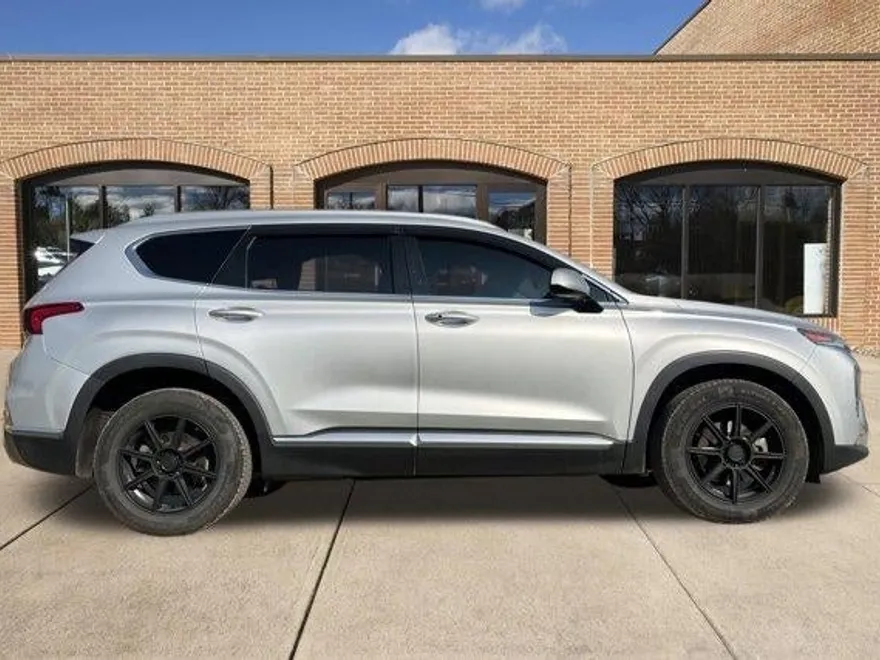 2019 Hyundai Santa Fe SEL Plus photo 1
