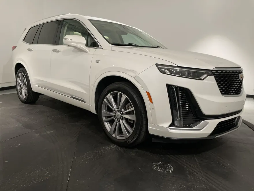 2020 Cadillac XT6 Premium Luxury photo 1