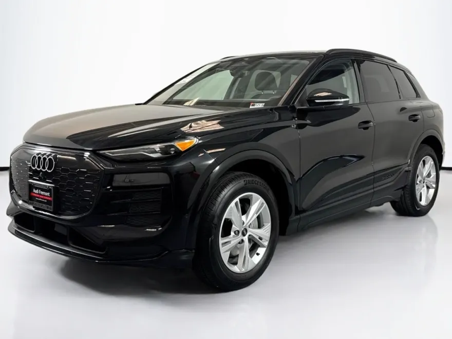 2025 Audi Q6 E-tron Premium photo 1