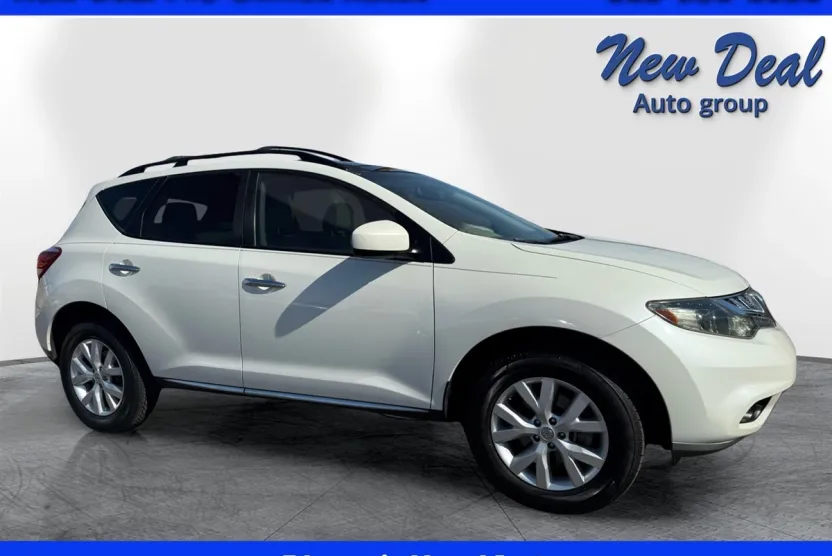 2014 Nissan Murano S photo 1
