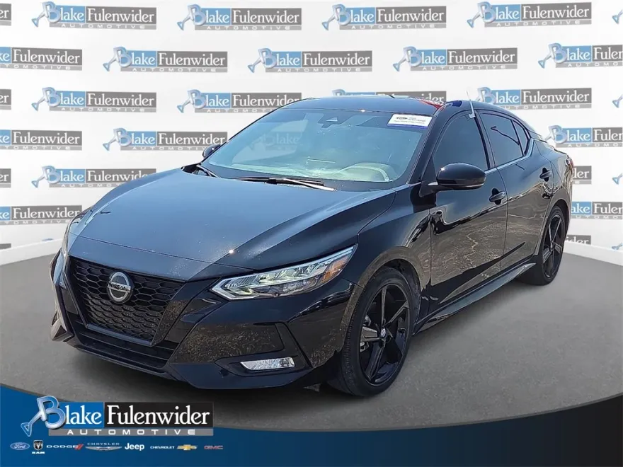 2023 Nissan Sentra SR photo 1