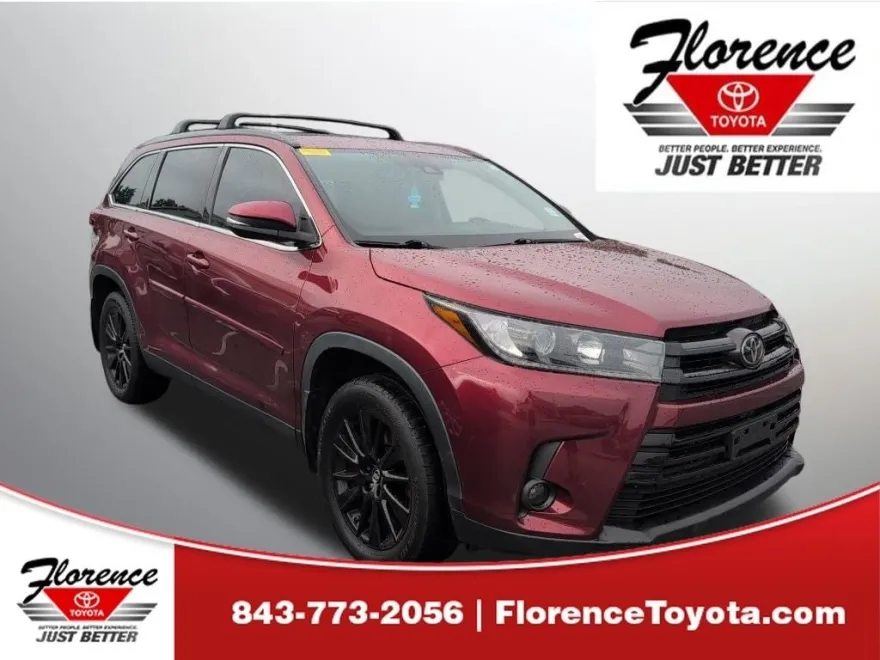 2019 Toyota Highlander SE photo 1