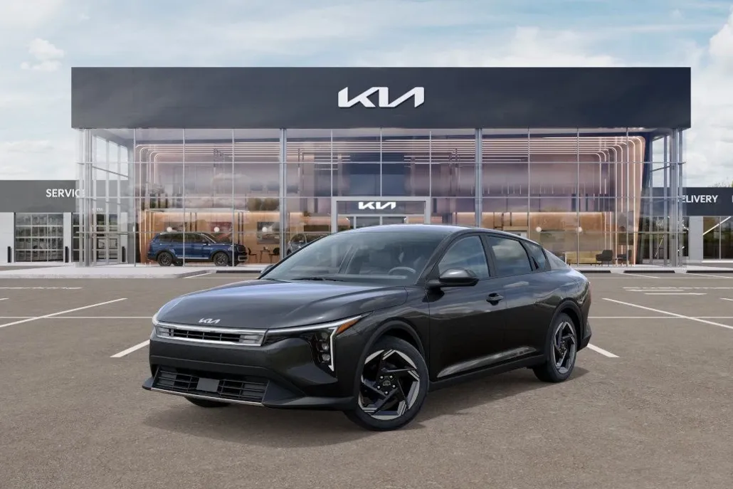 2025 Kia K4 EX photo 1