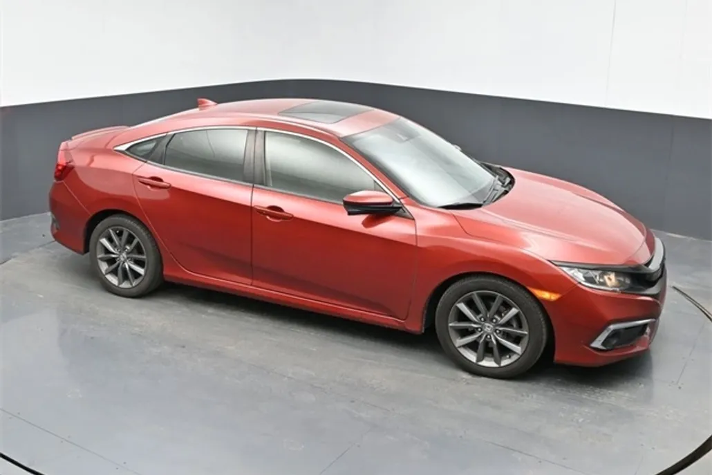 2019 Honda Civic EX photo 1