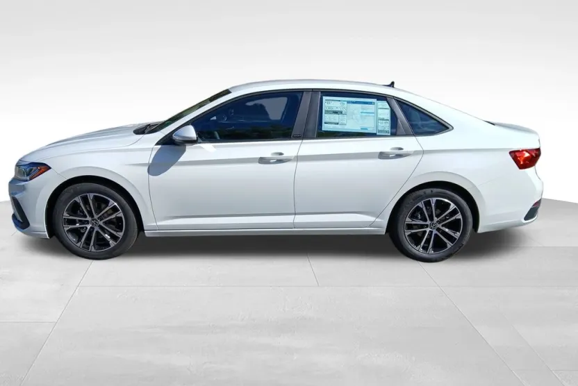 2026 Volkswagen Jetta 1.5T Sport photo 1