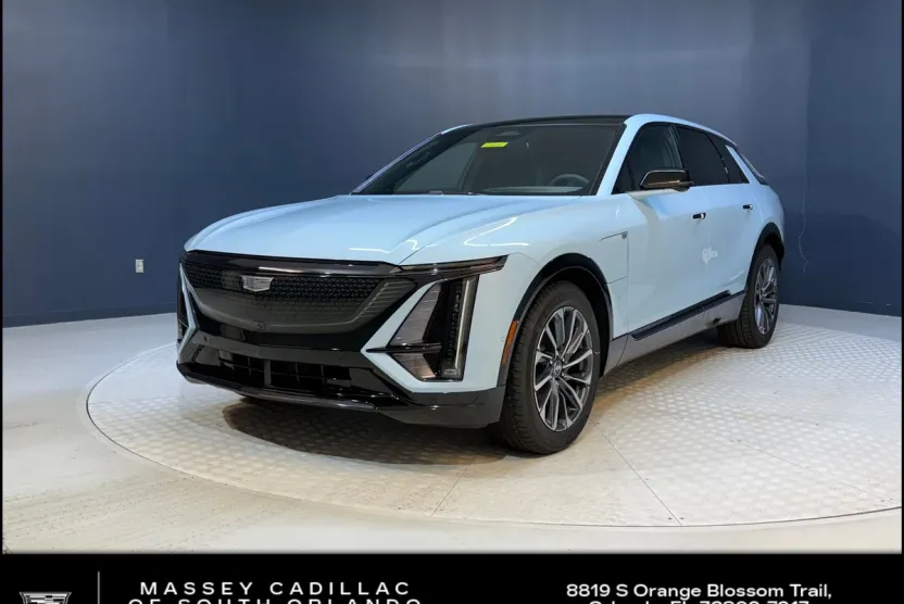 2026 Cadillac Lyriq Sport photo 1