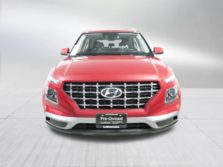 2022 Hyundai Venue SEL Limited photo 1