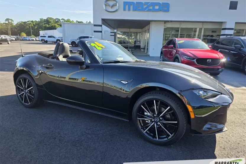 2024 Mazda MX-5 Miata Miata Grand Touring photo 1