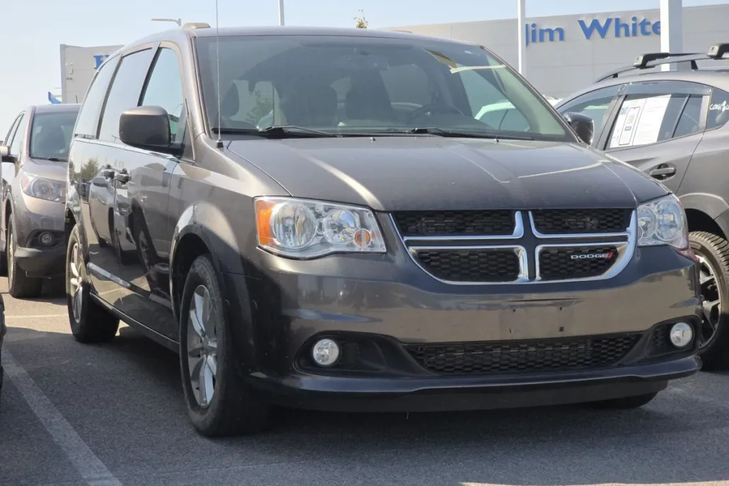 2018 Dodge Grand Caravan SXT photo 1