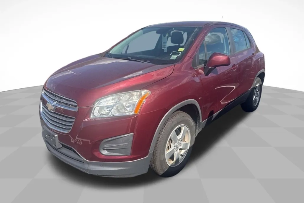 2016 Chevrolet Trax LS photo 1