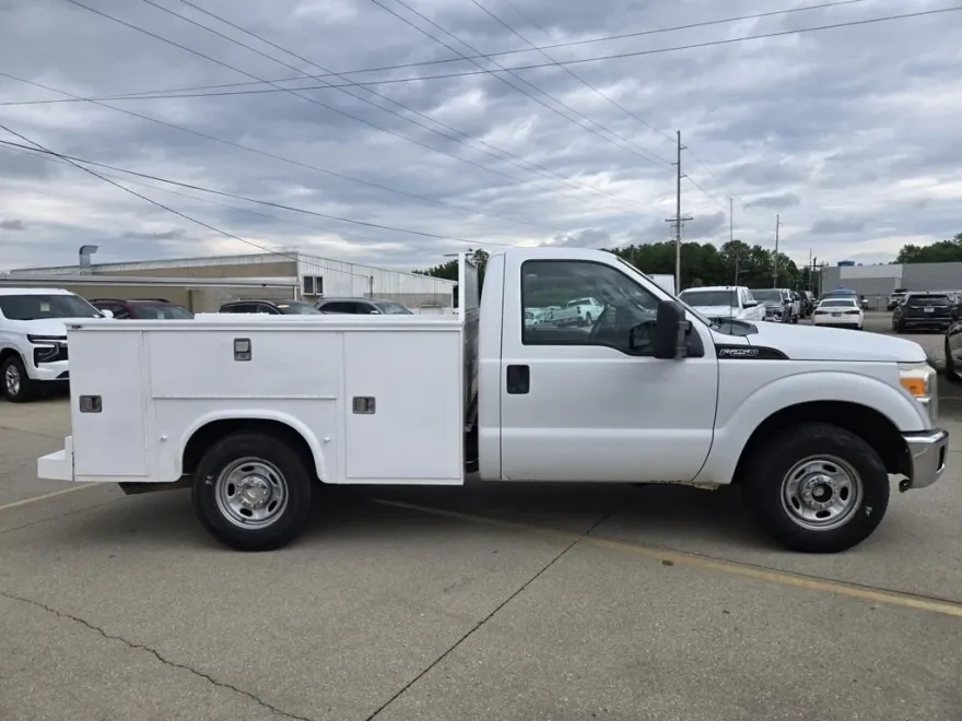 2012 Ford F-250 XL photo 1