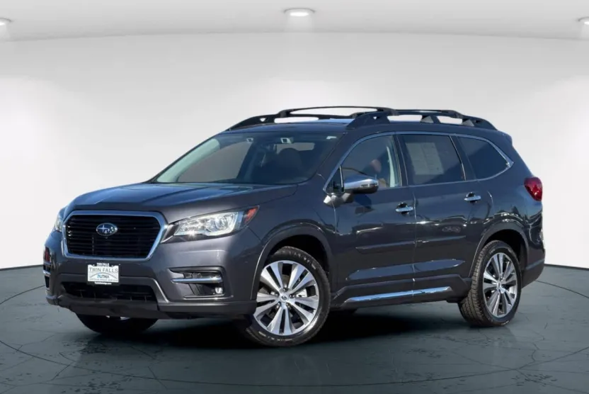 2022 Subaru Ascent Touring photo 1