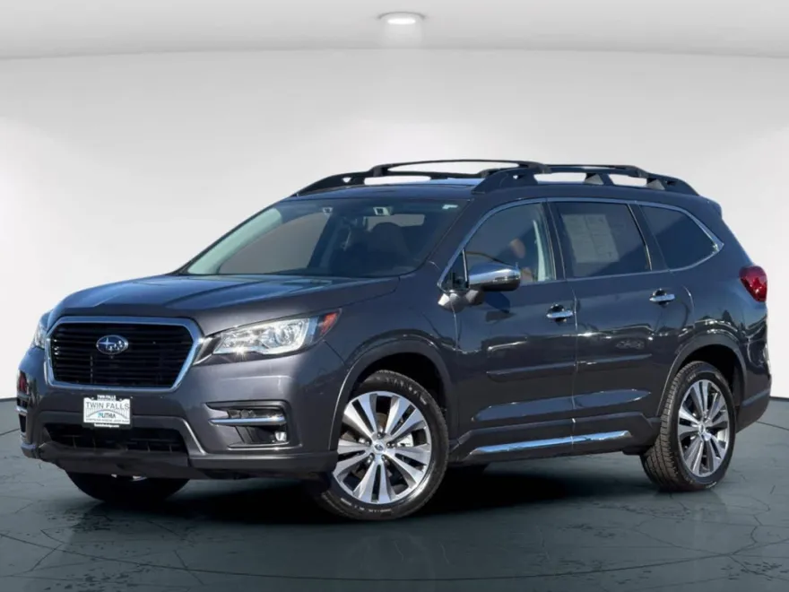 2022 Subaru Ascent Touring photo 1