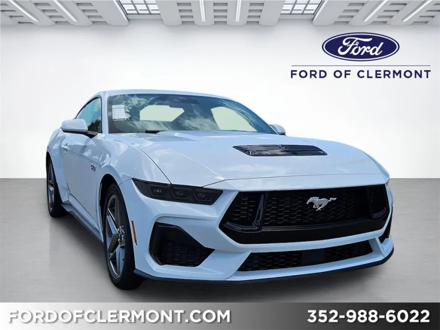 2025 Ford Mustang GT photo 1