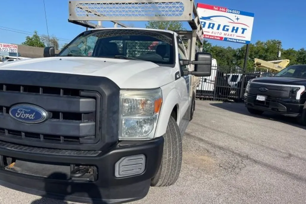 2013 Ford F-250 photo 1