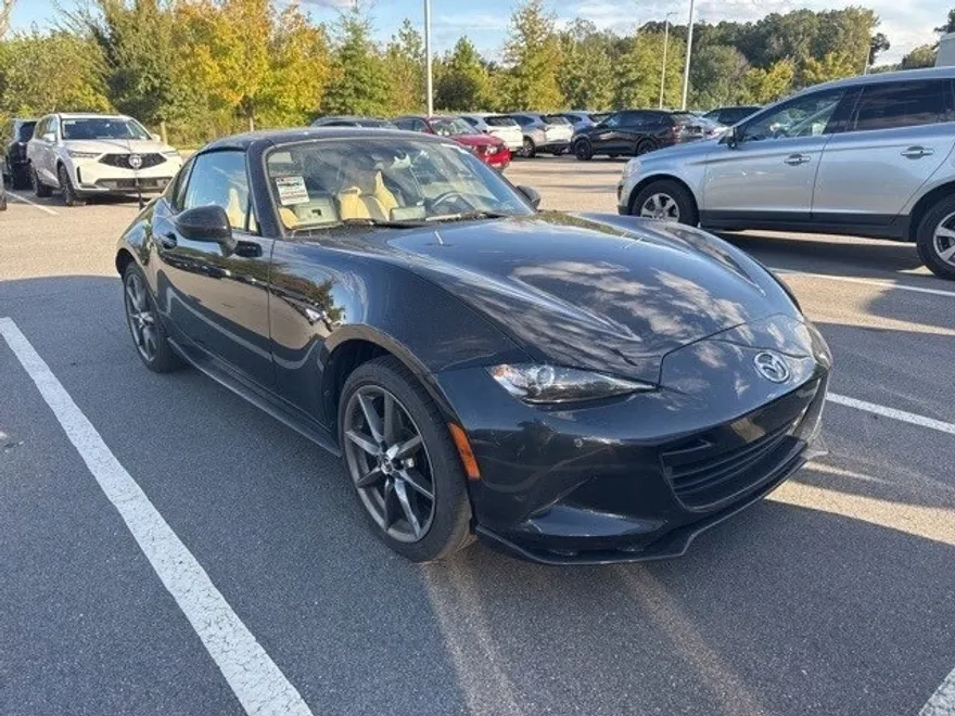 2017 Mazda MX-5 Miata Miata RF Grand Touring photo 1