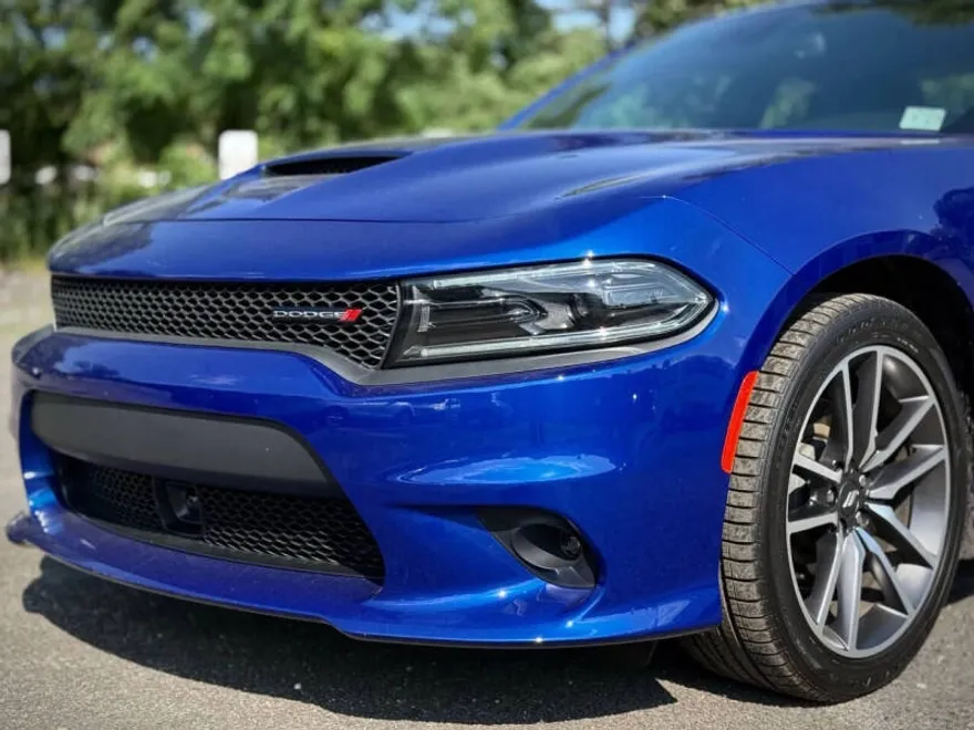 2022 Dodge Charger R/T photo 1