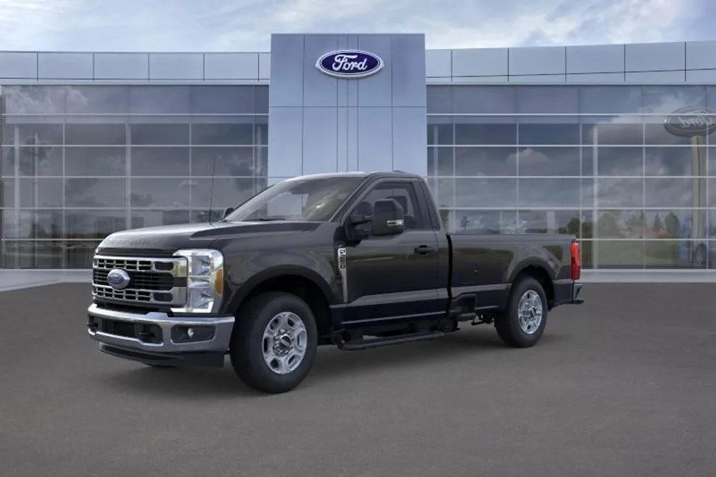 2026 Ford F-250 XLT photo 1
