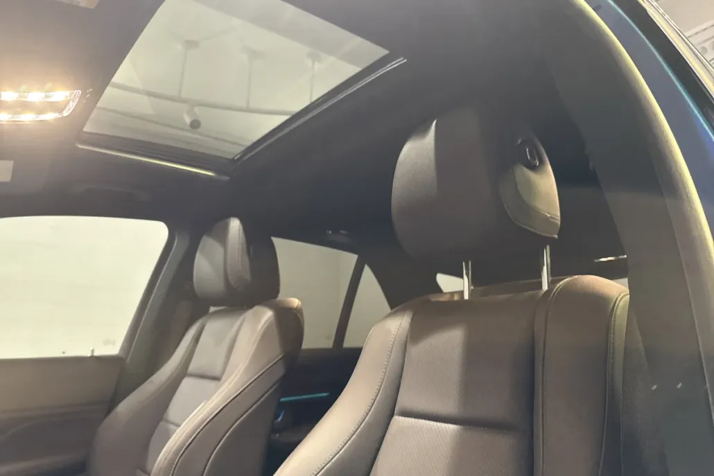 2022 Mercedes Benz GLE 450 4MATIC photo 1