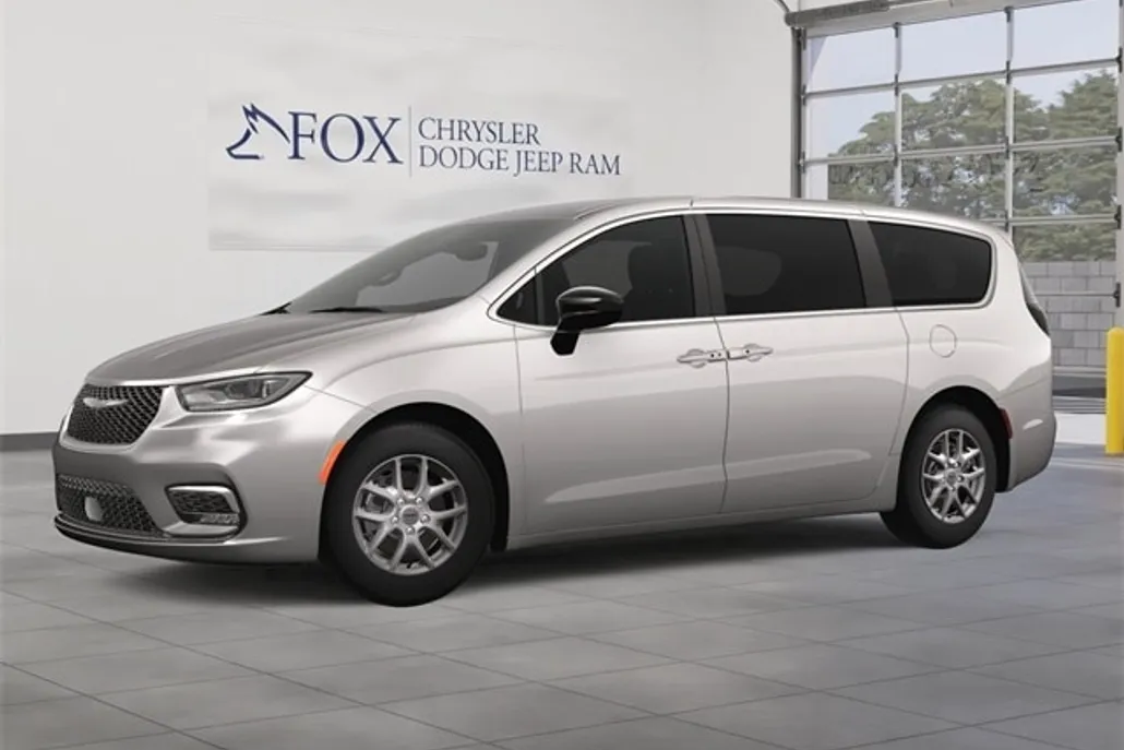 2025 Chrysler Pacifica photo 1