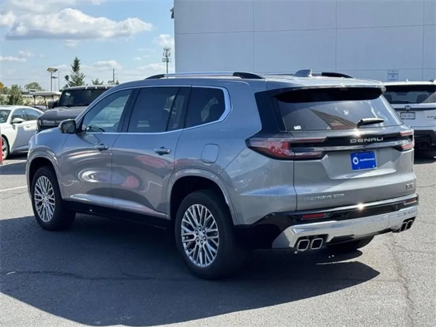 2026 Gmc Acadia Denali photo 1