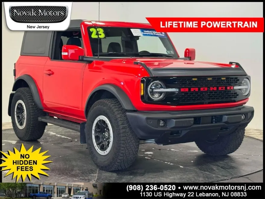 2023 Ford Bronco Outer Banks photo 1