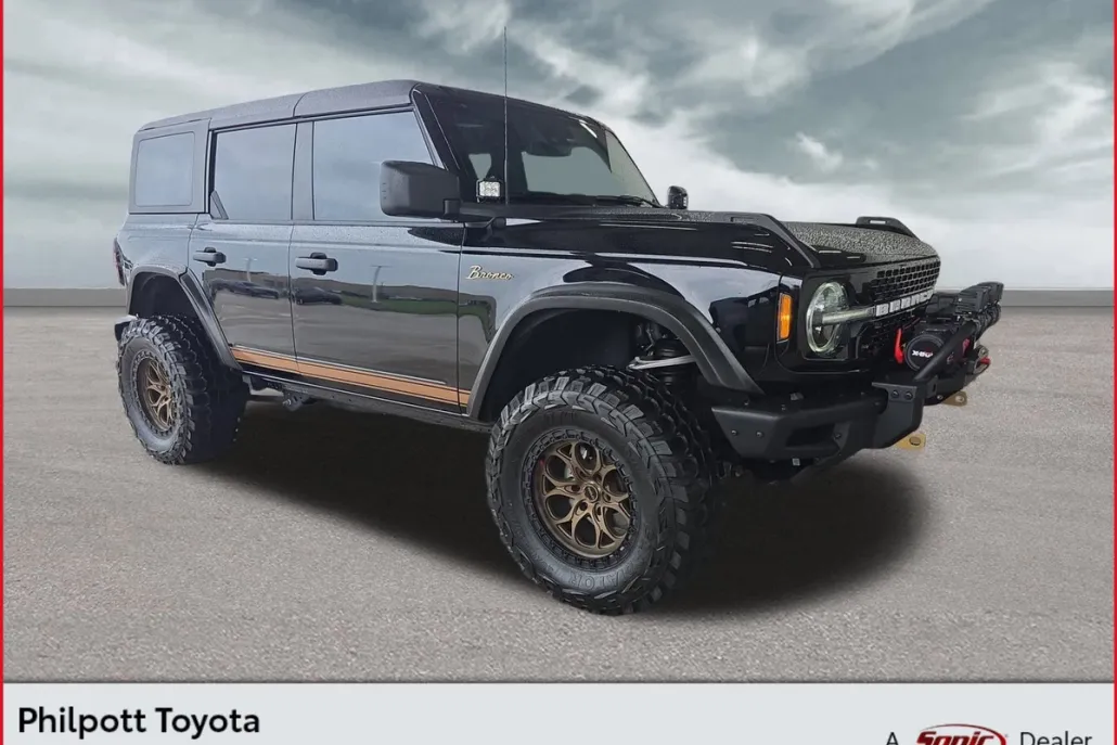2024 Ford Bronco Wildtrak photo 1