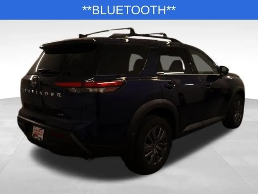 2025 Nissan Pathfinder SV photo 1