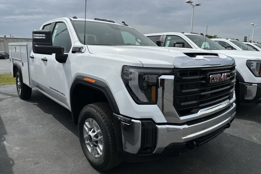 2025 Gmc Sierra 2500 HD Pro photo 1