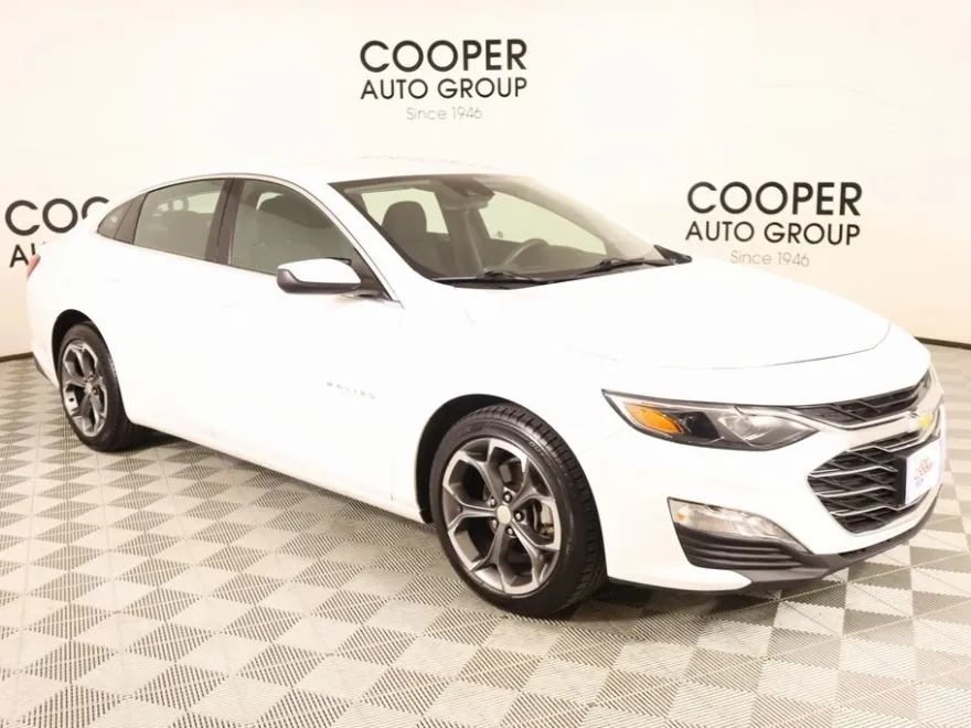 2023 Chevrolet Malibu 1LT photo 1