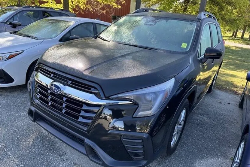 2023 Subaru Ascent Base photo 1