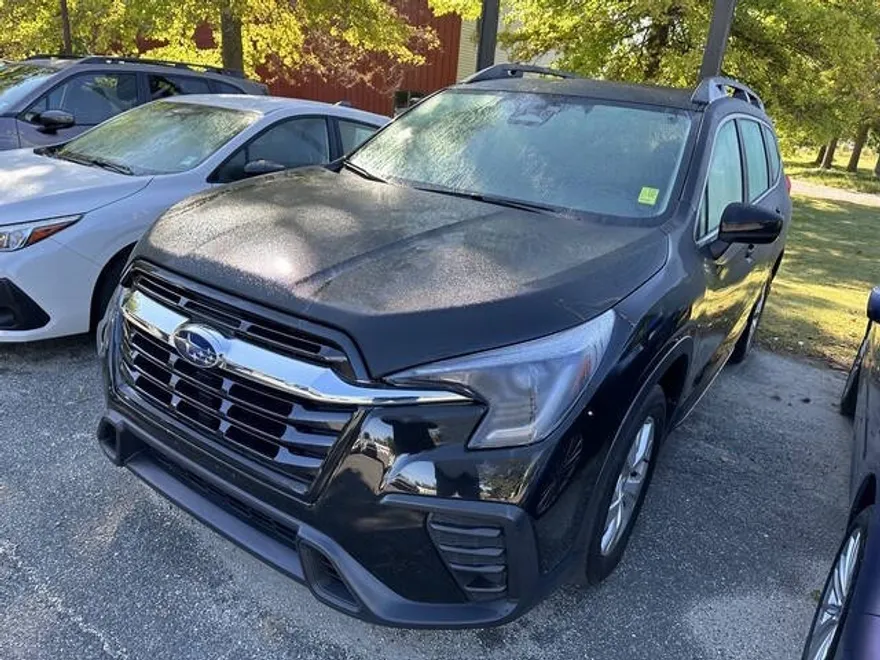 2023 Subaru Ascent Base photo 1