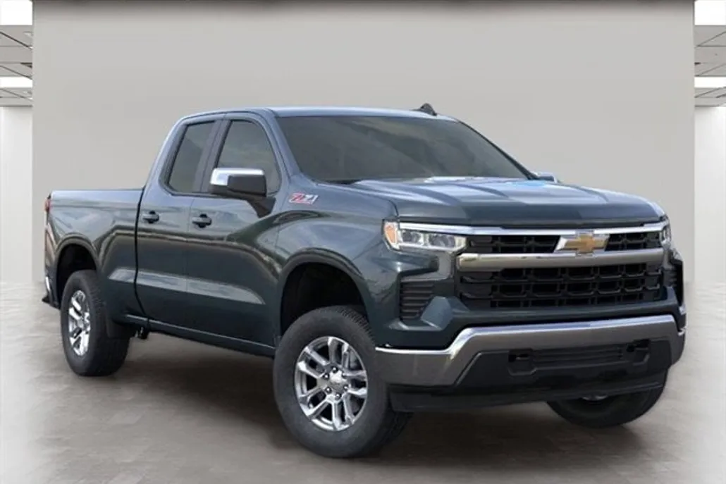 2026 Chevrolet Silverado 1500 LT photo 1