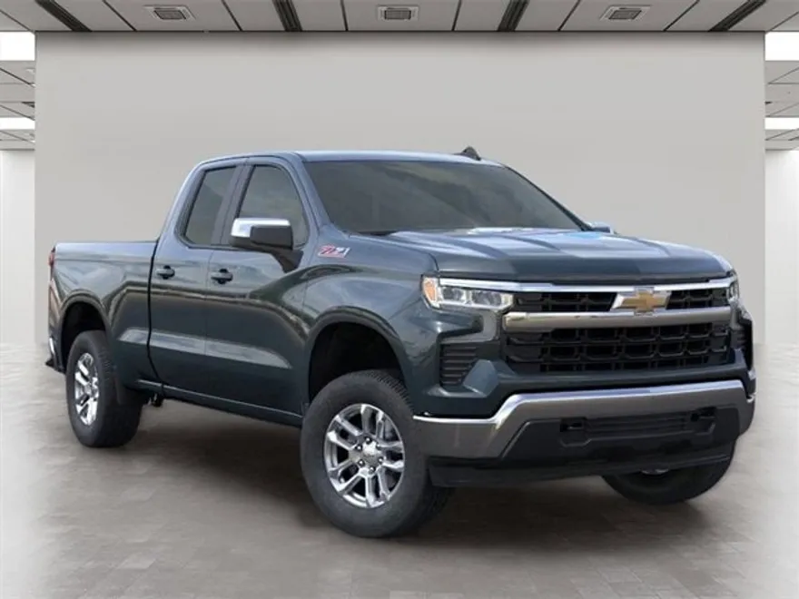 2026 Chevrolet Silverado 1500 LT photo 1