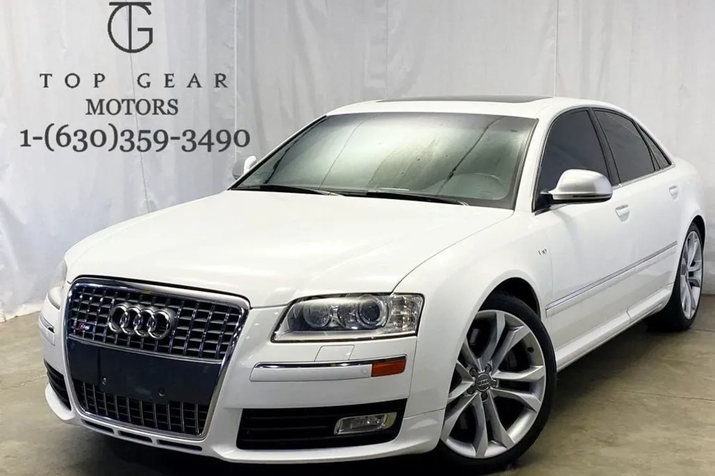 2008 Audi S8 photo 1
