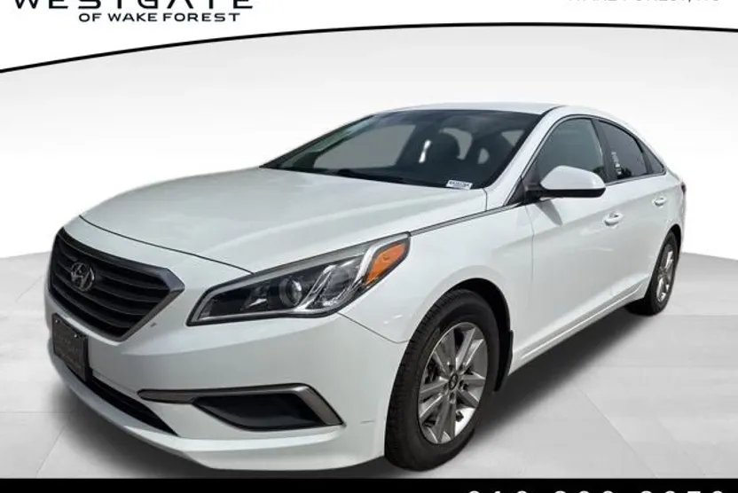 2017 Hyundai Sonata SE photo 1