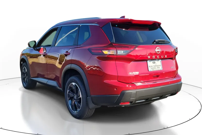 2026 Nissan Rogue SV photo 1