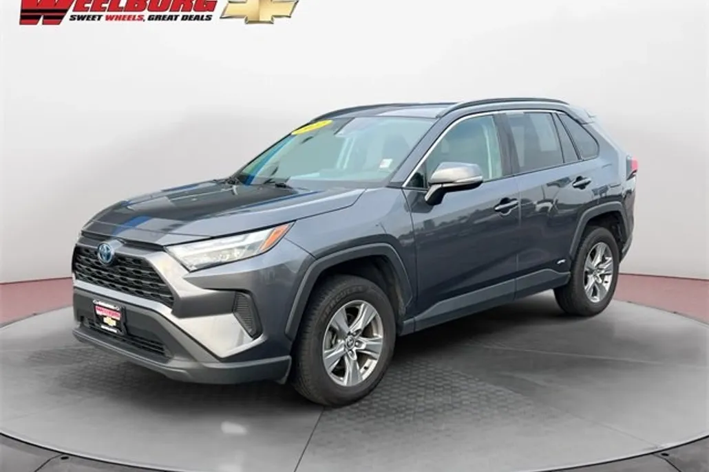2022 Toyota RAV4 Hybrid XLE photo 1
