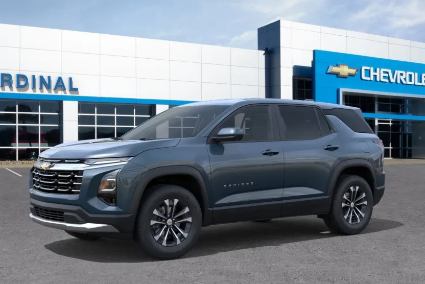 2026 Chevrolet Equinox LT photo 1
