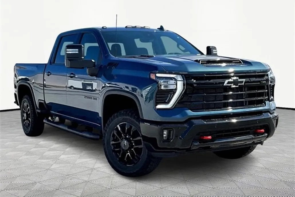 2025 Chevrolet Silverado 2500HD LTZ photo 1