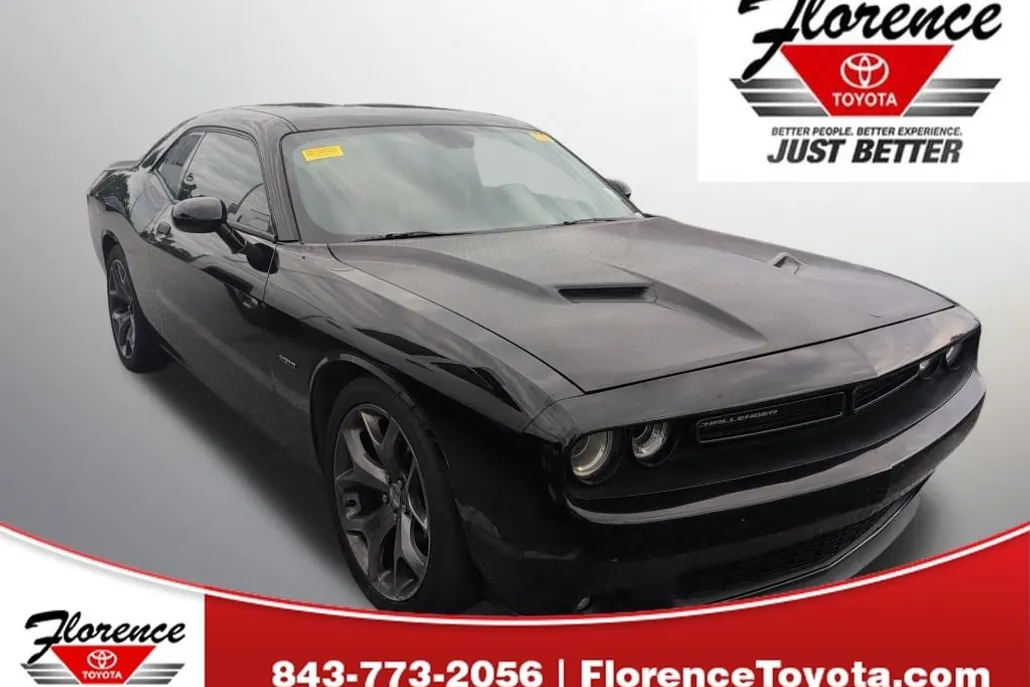 2015 Dodge Challenger R/T photo 1
