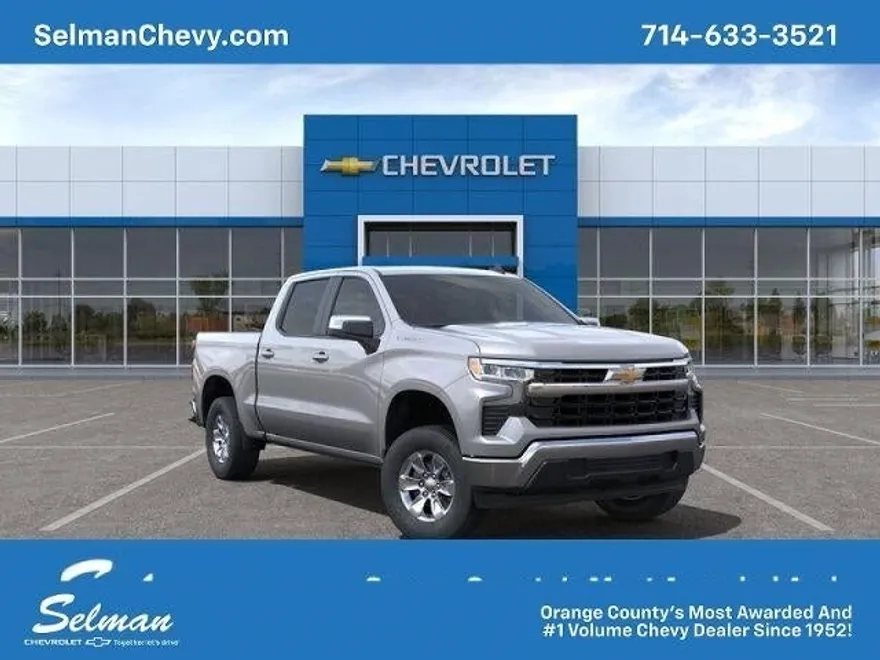2025 Chevrolet Silverado LT photo 1