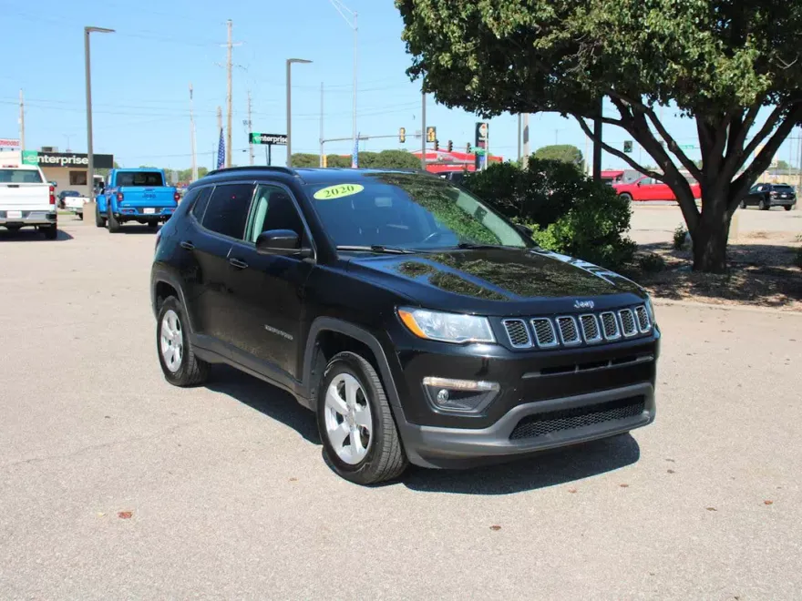 2020 Jeep Compass Latitude photo 1