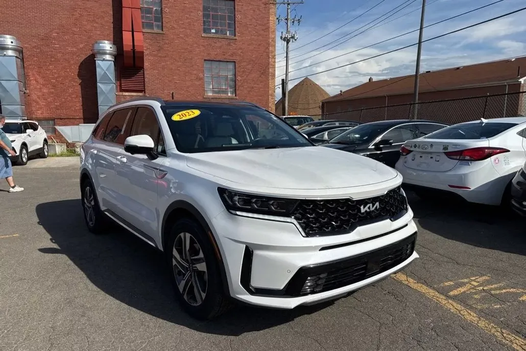2023 Kia Sorento Hybrid SX Prestige photo 1