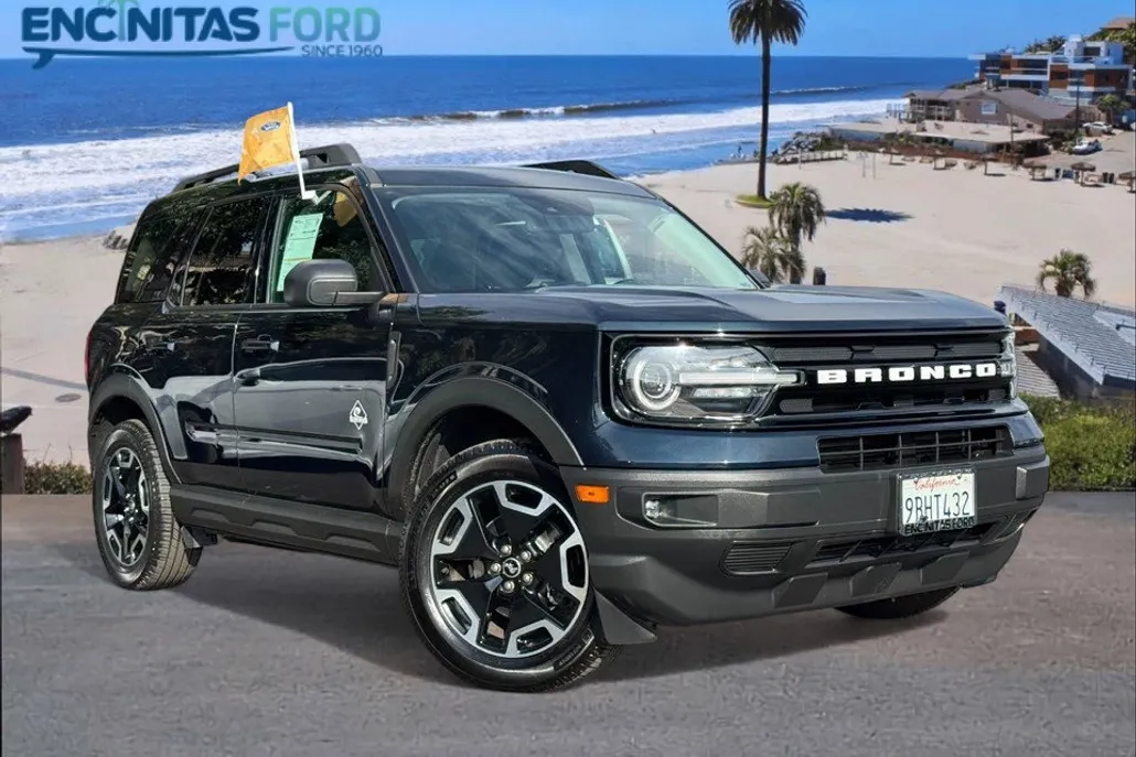 2022 Ford Bronco Sport Outer Banks photo 1