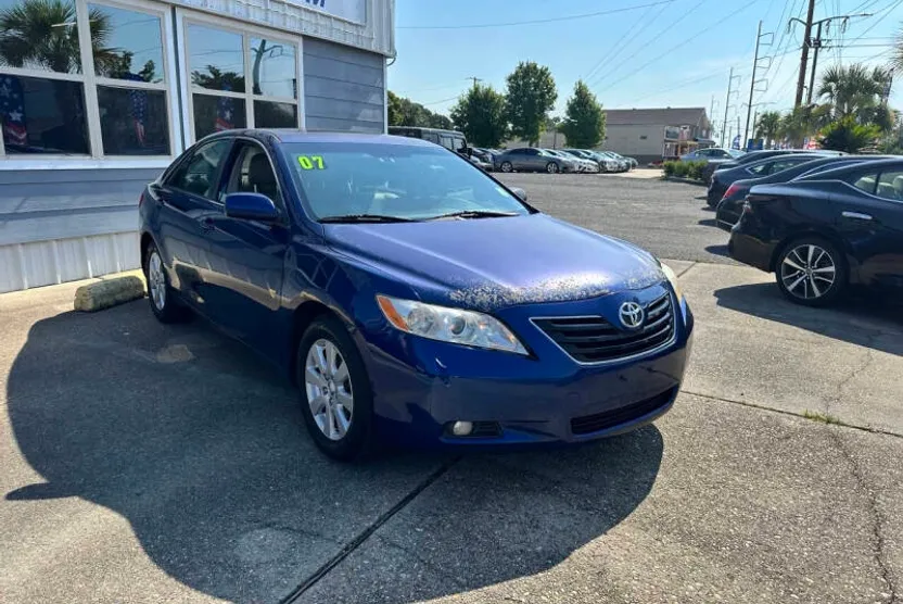 2007 Toyota Camry XLE V6 photo 1