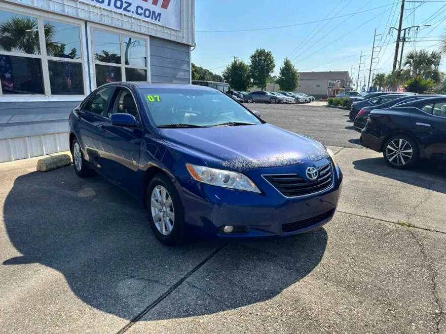 2007 Toyota Camry XLE V6 photo 1