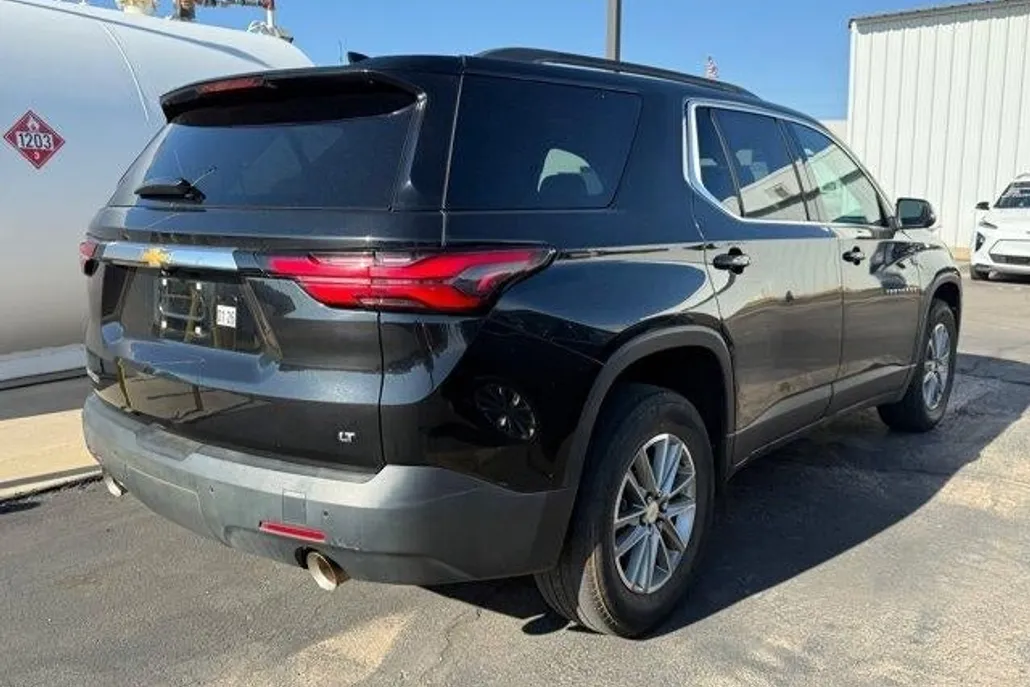 2023 Chevrolet Traverse Cloth photo 1