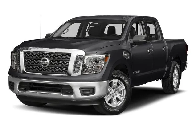 2017 Nissan Titan SV photo 1