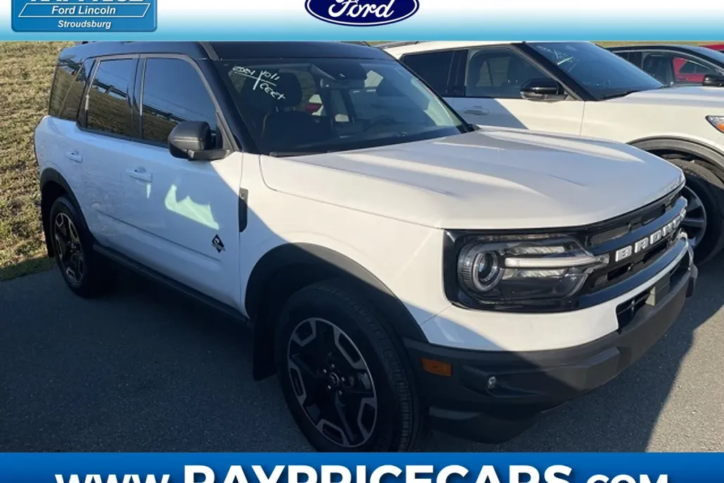 2024 Ford Bronco Sport Outer Banks photo 1
